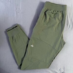 ALO Yoga Olive Green Men’s Joggers
